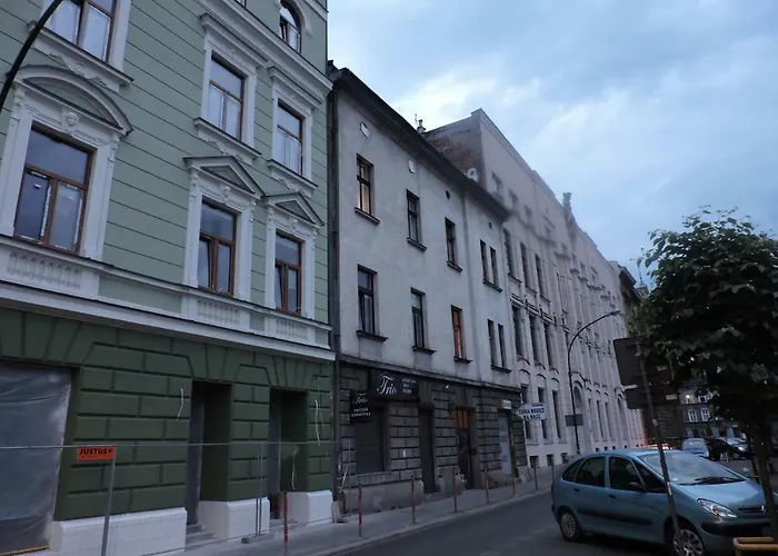 호스텔 Centrum Sabot *