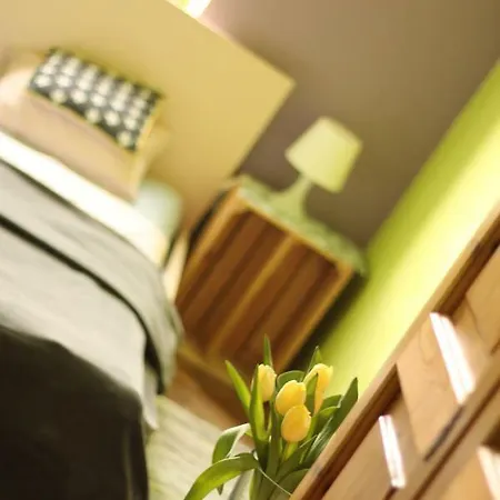 Centrum Sabot Hostel *