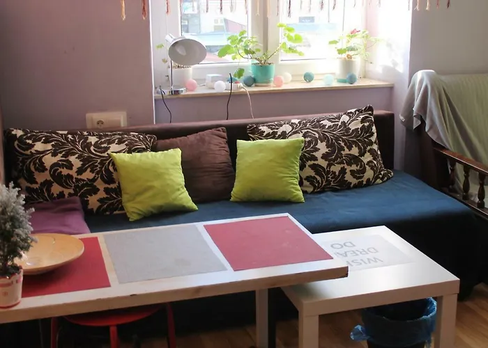 Centrum Sabot بيت شباب كراكوفيا