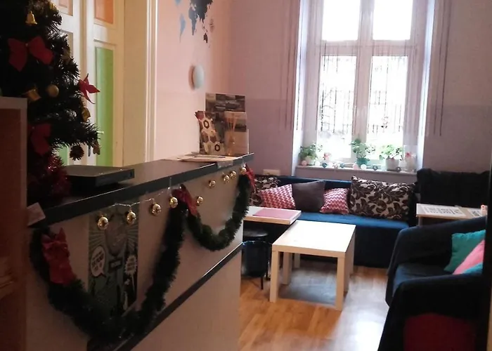 Centrum Sabot بيت شباب كراكوفيا